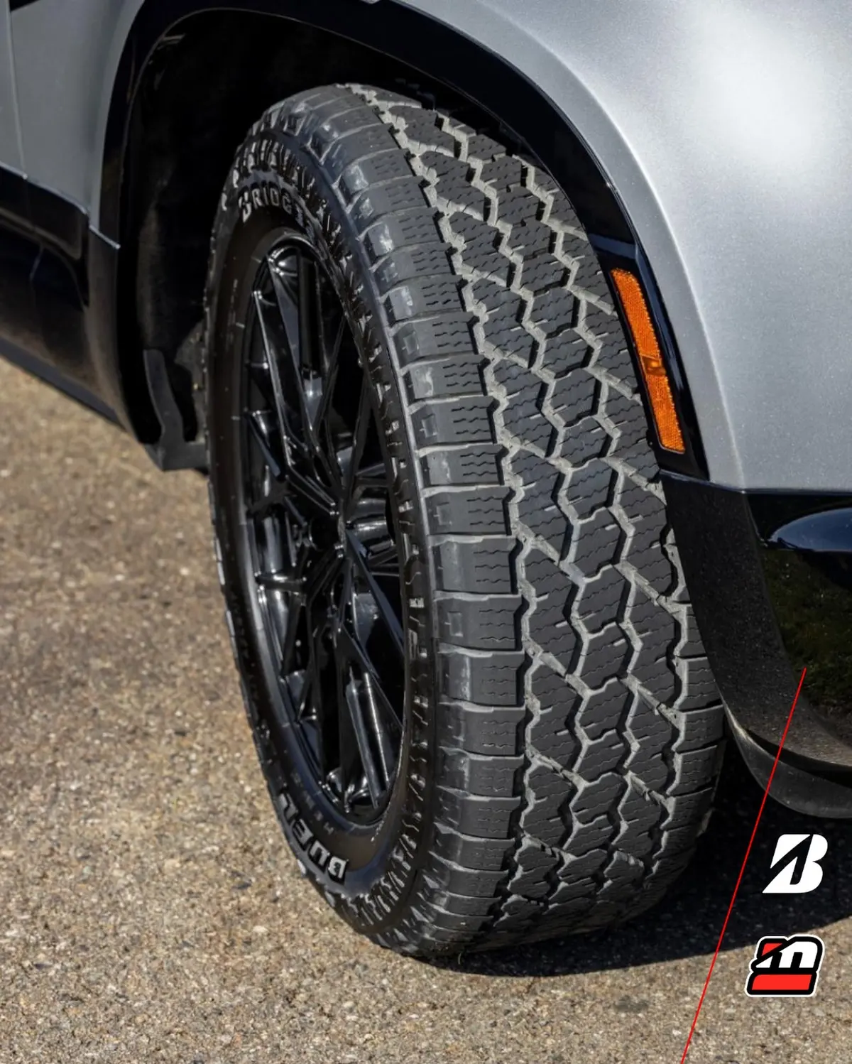 Neumático Bridgestone en una camioneta